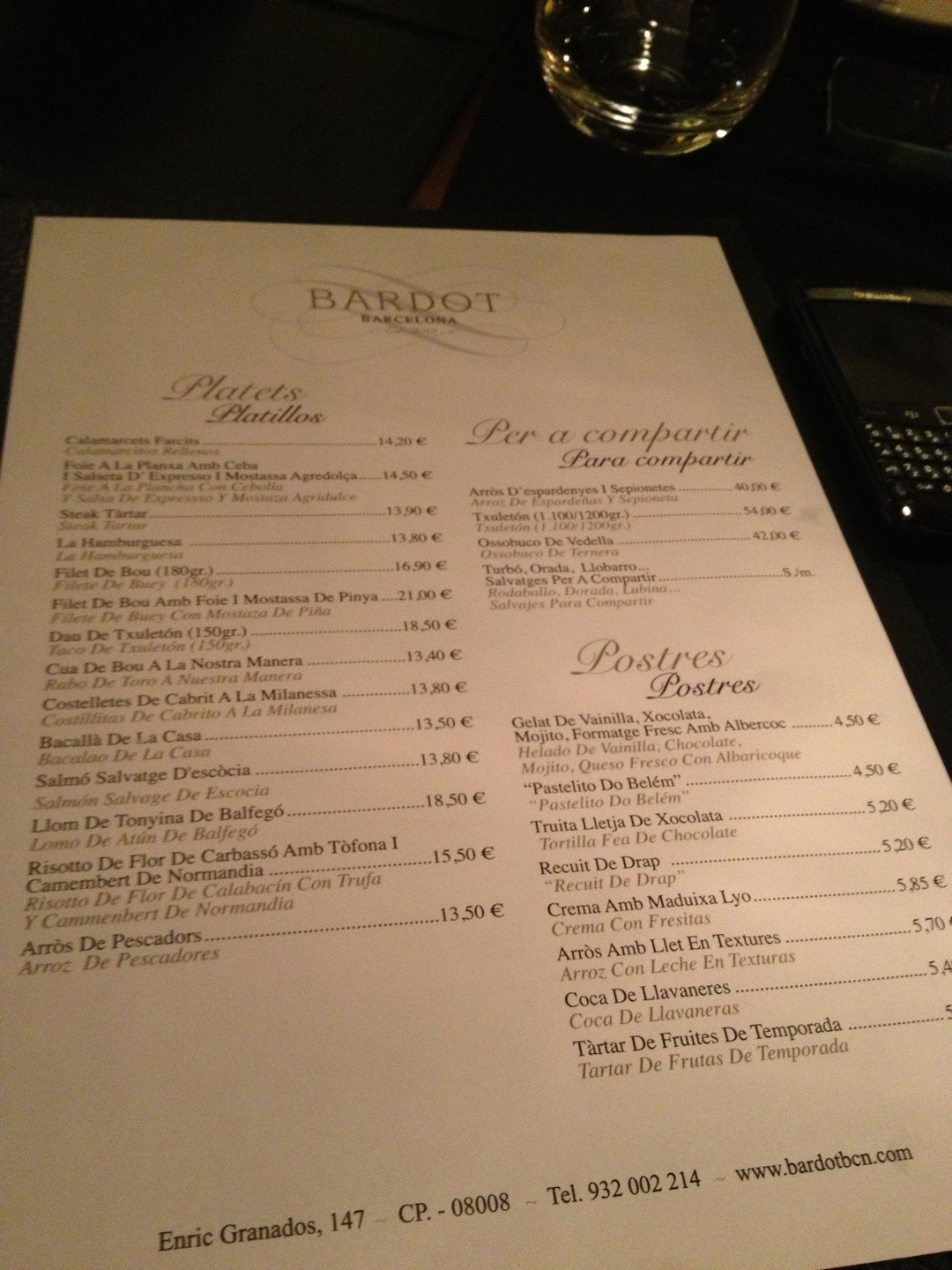 RESTAURANTE CON ENCANTO BARDOT BARCELONA QUE SE CUECE EN BARCLONA (9)