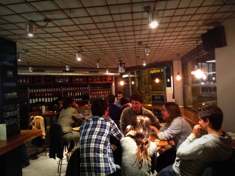 RESTAURANTE 4 LATAS NUEVO EN BARCELONA