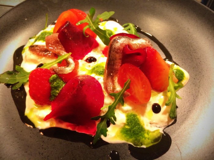 LÍO DE 4, NUEVO RESTAURANTE DE TAPAS EN MANDRI