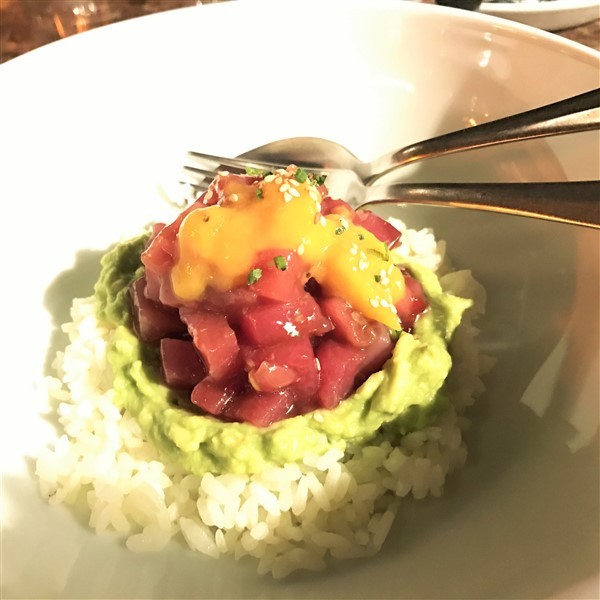 COMER SANO Y SIN ENGORDAR DE RESTAURANTES ES POSIBLE
