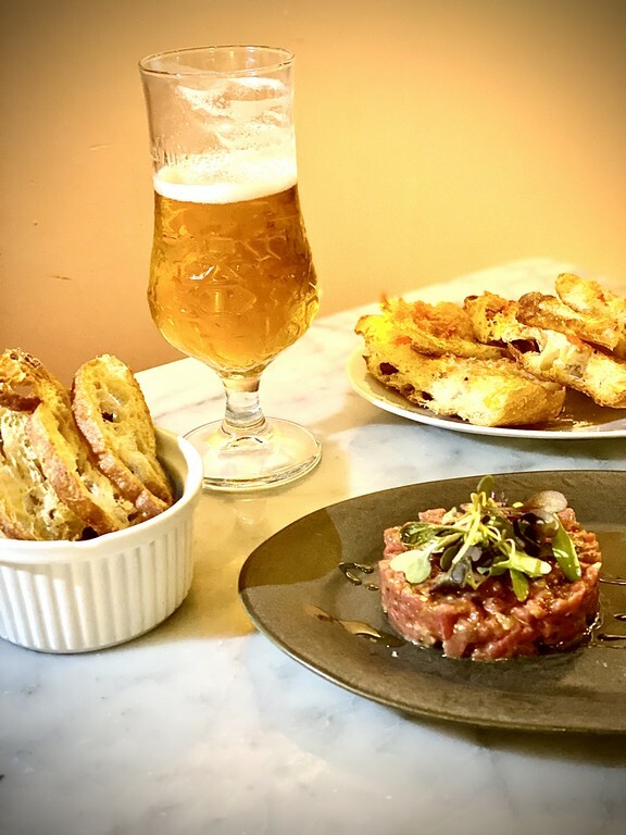RESTAURANTE LA PUBILLA EN GRACIA, DESAYUNOS DE TENEDOR, COMIDAS Y CENAS A BUEN PRECIO