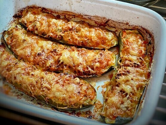 RECETA DE CALABACINES RELLENOS DE ATÚN