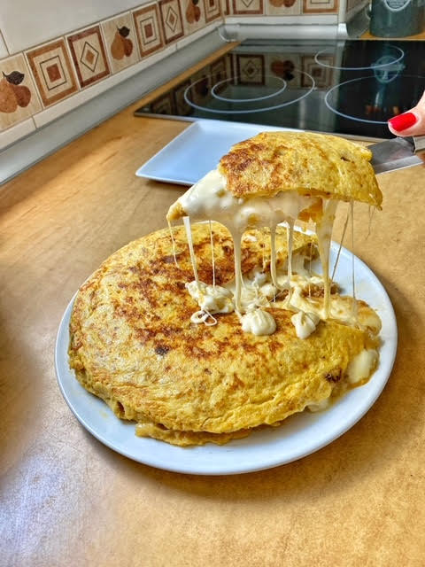 RECETA DE LA MEJOR TORTILLA DE PATATA DEL MUNDO