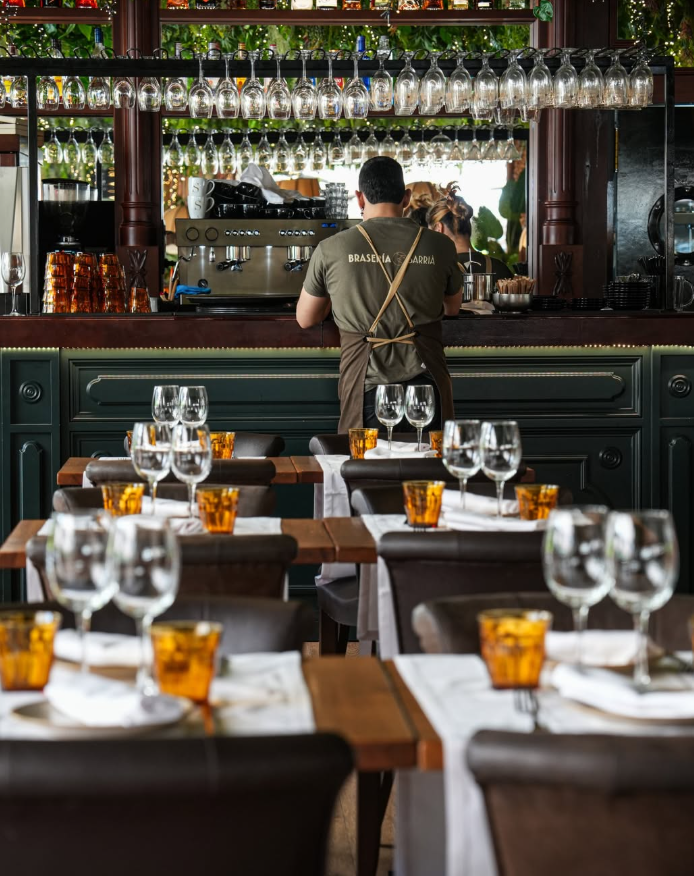 BRASERÍA SARRIÀ: EL RESTAURANTE PARA GRUPOS EN BARCELONA QUE DEBERÍAS CONOCER